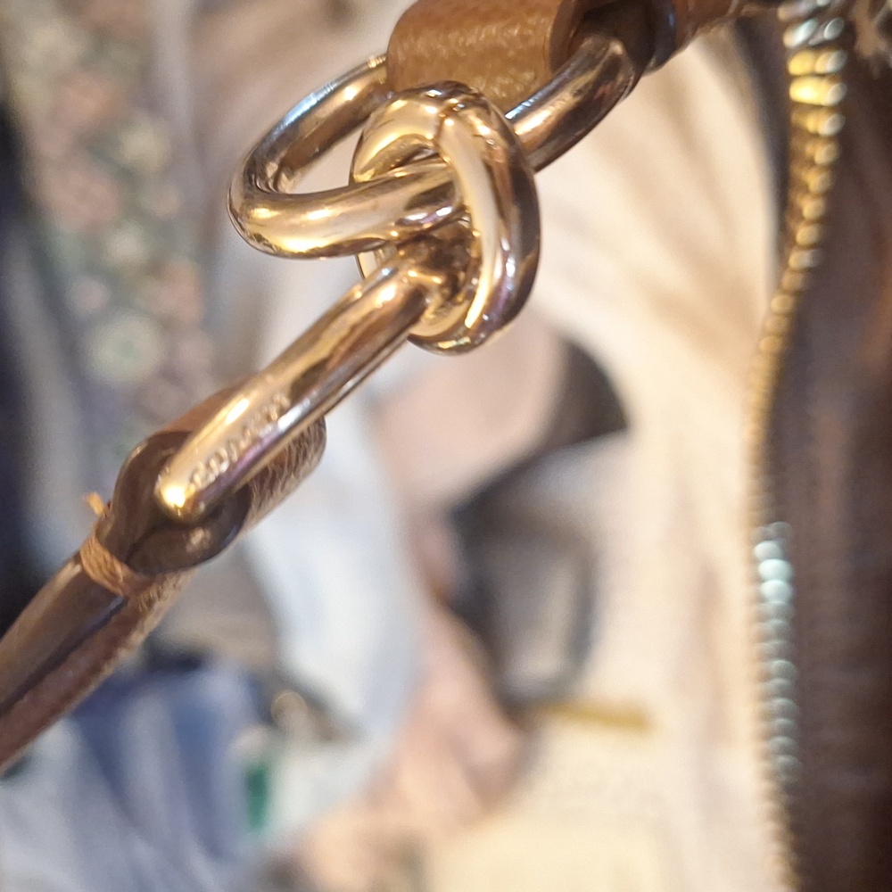 Coach Tan Signature Hobo Bag Nwot - Picture 13 of 16